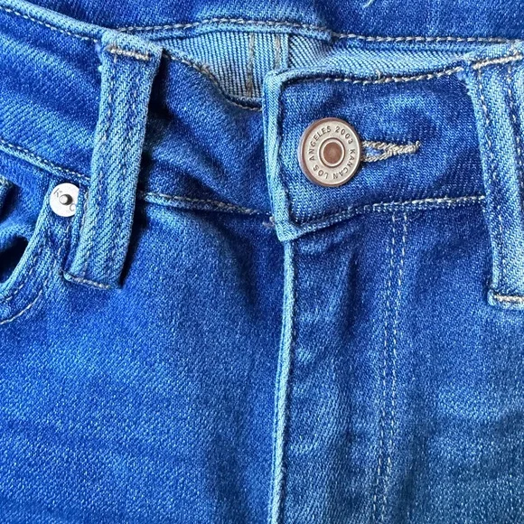 KanCan Women’s Flare Jeans Size 3 Raw Hem Denim Boho Y2K - Picture 5 of 6